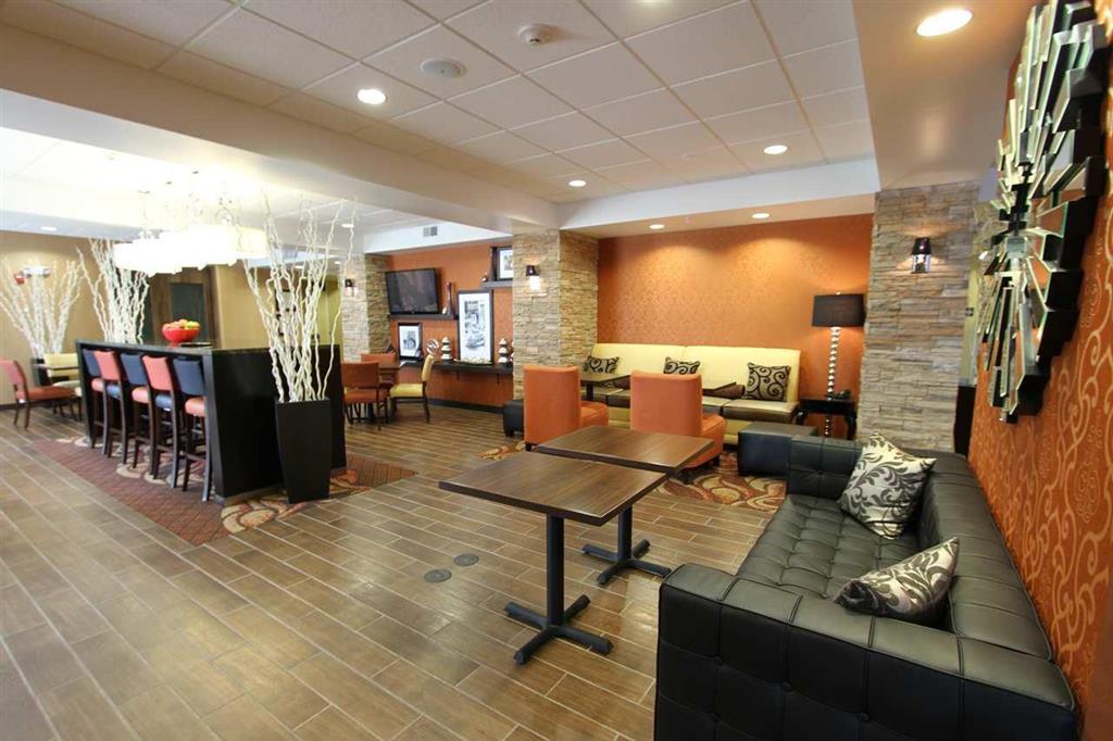 Hampton Inn Clinton Интериор снимка